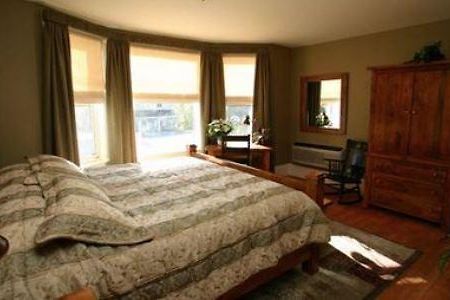 Bayside Inn باري ساوند المظهر الخارجي الصورة